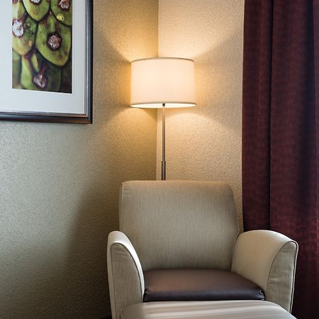 Holiday Inn Express & Suites Walterboro By Ihg Экстерьер фото