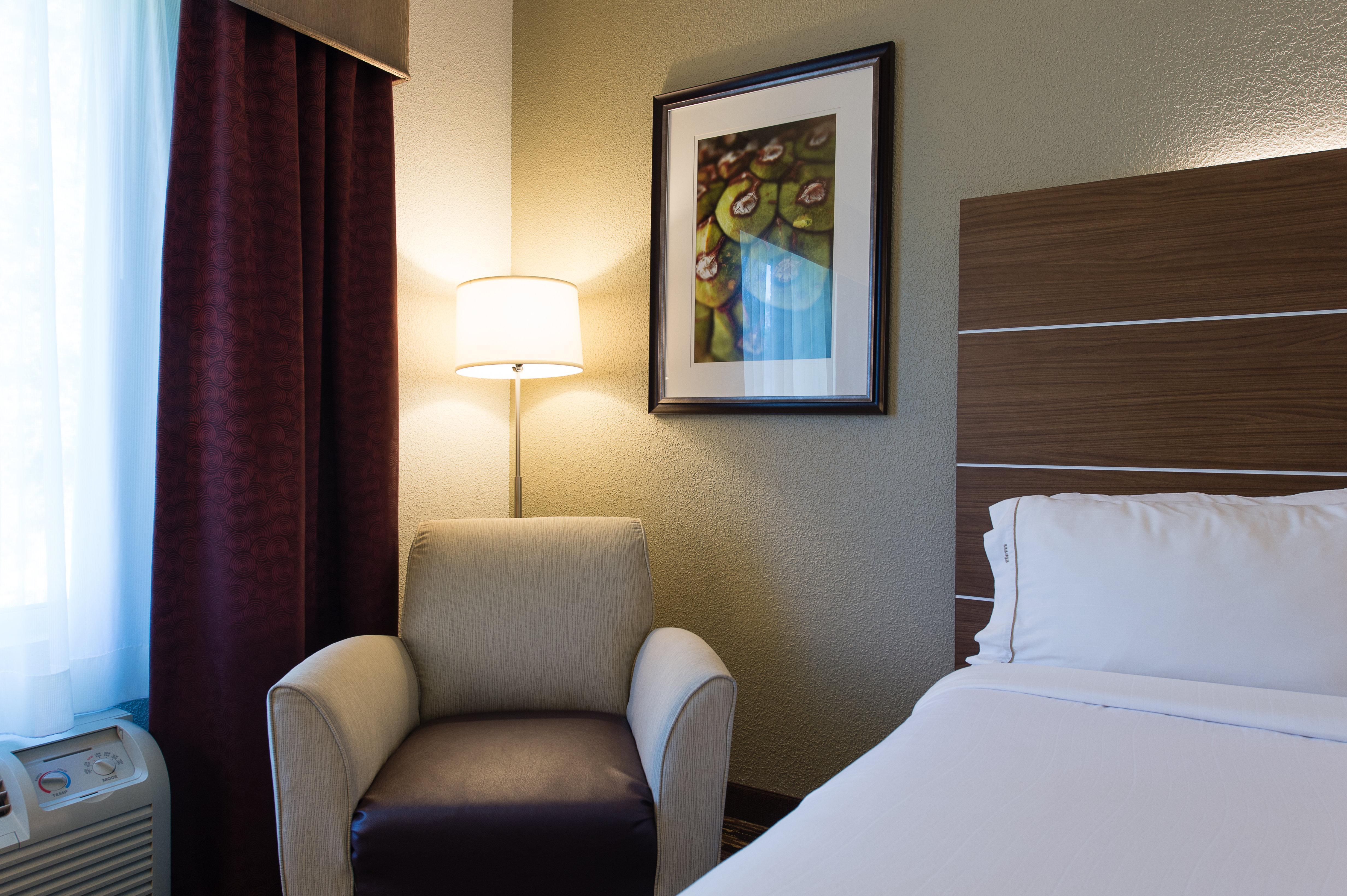 Holiday Inn Express & Suites Walterboro By Ihg Экстерьер фото